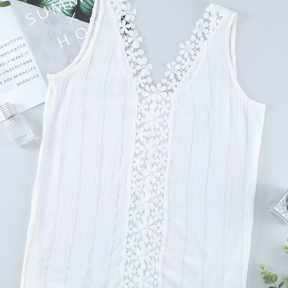 💜 New Sweet Embroidered Top - Picture 2 of 5